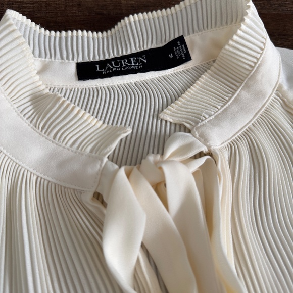 Lauren Ralph Lauren Pleated Tie-Neck Blouse • Size M • Ivory - Picture 9 of 9